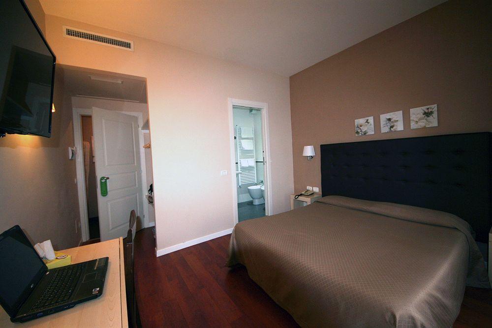 Hotel Saturnia 罗马 外观 照片