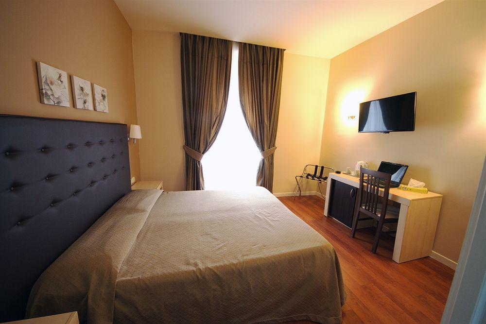 Hotel Saturnia 罗马 外观 照片
