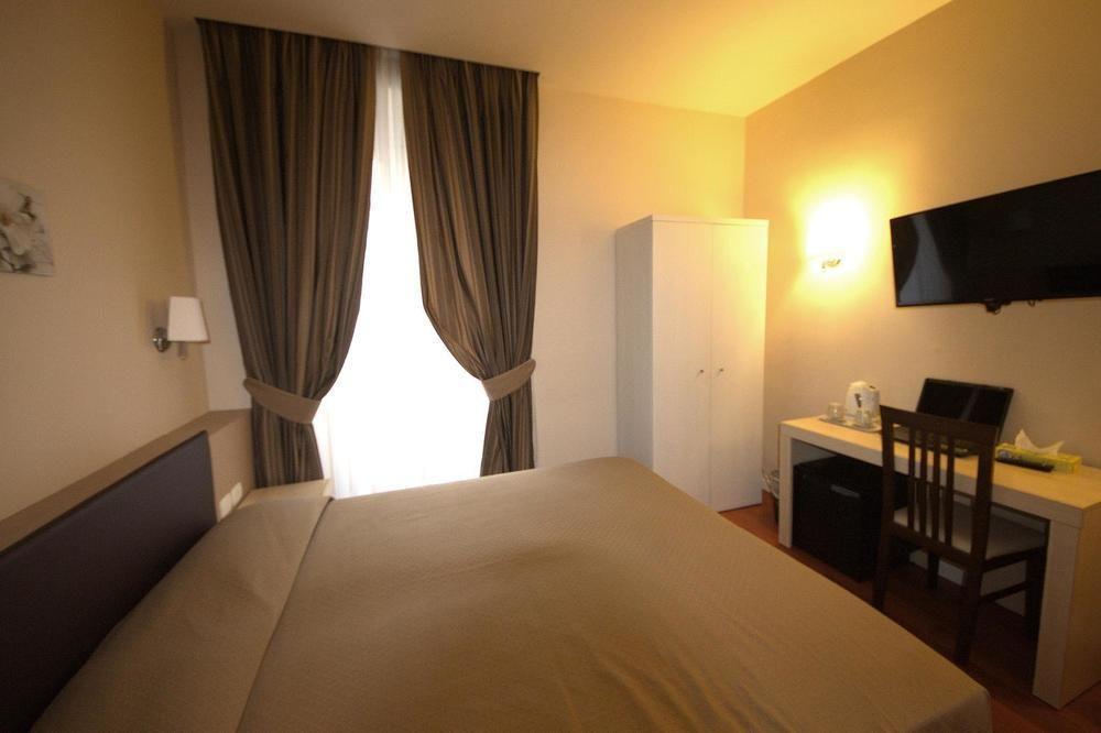 Hotel Saturnia 罗马 外观 照片