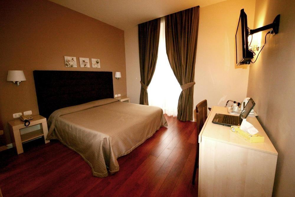 Hotel Saturnia 罗马 外观 照片